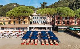Eight Hotel Paraggi